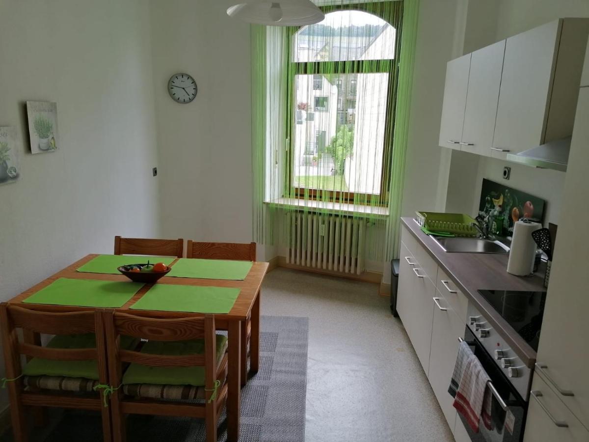 Mosel-Ferienwohnung Bewo Bernkastel-Kues Exterior foto